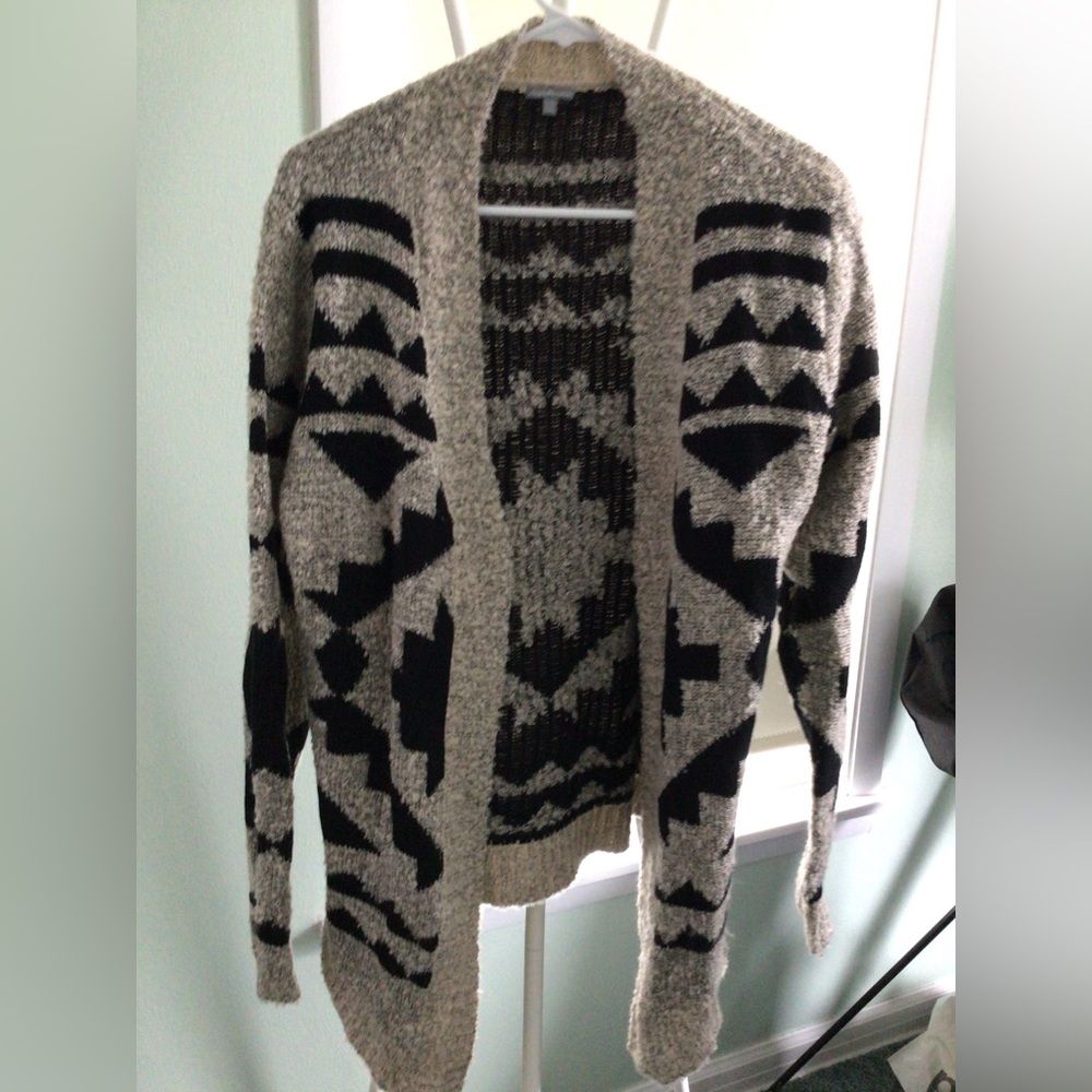 L/XL printed cream and black cardigan
